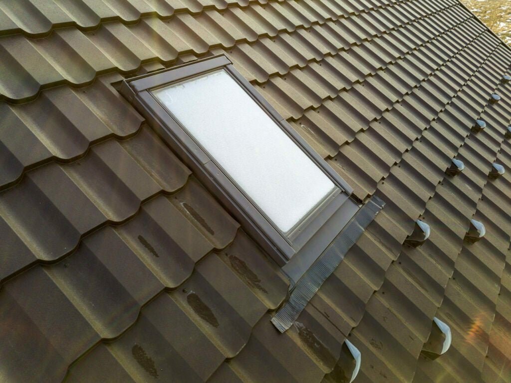 Roof window